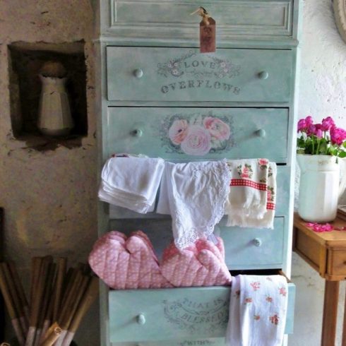 Redesign Décor Transfers® – Overflowing Love